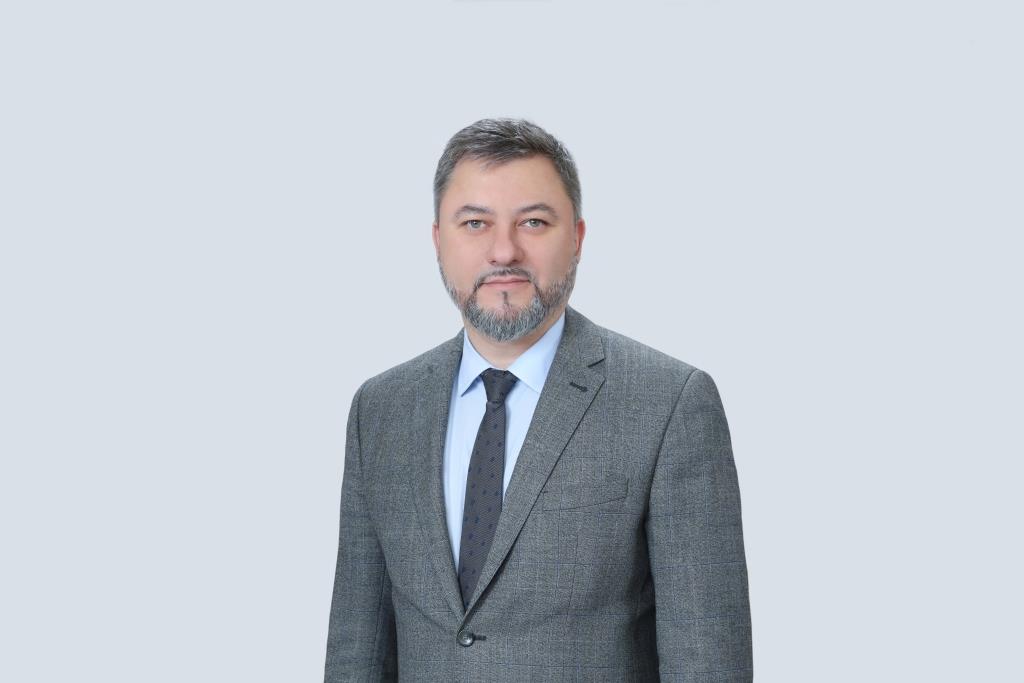 Приступил к работе новый генеральный директор Национального агентства развития квалификаций