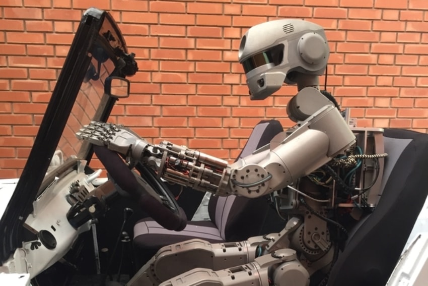 Молодые ученые смогут стать разработчиками программного обеспечения для первого отечественного антропоморфного робота «Федора»