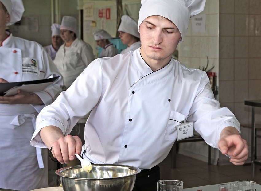 Впервые в Белгородской области студенты техникумов сдавали экзамен по новым стандартам