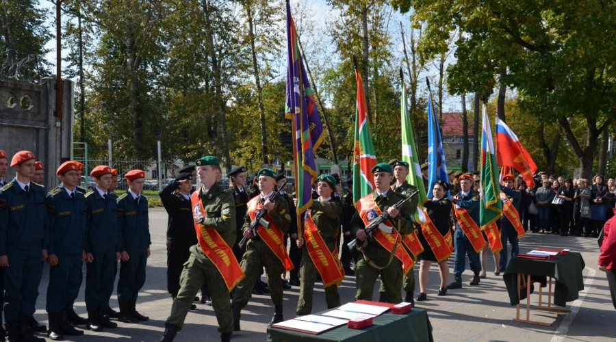 Первокурсники Калужского кадетского многопрофильного техникума принесли клятву кадета