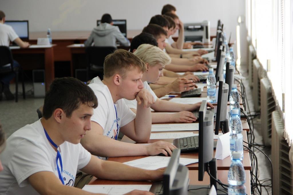 Техникумы, колледжи и училища Волгоградской области проводят приемную кампанию