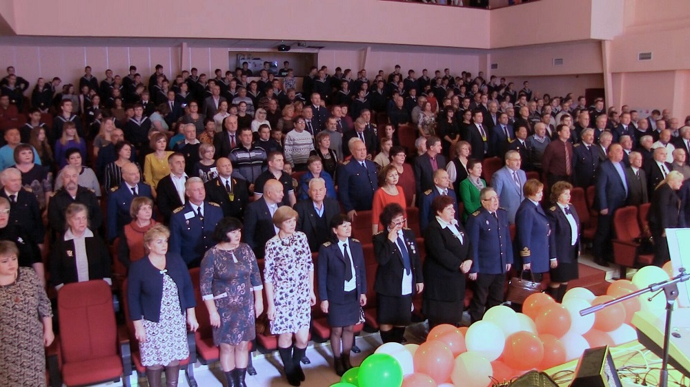 Сахалинский морской колледж отметил 70-летний юбилей