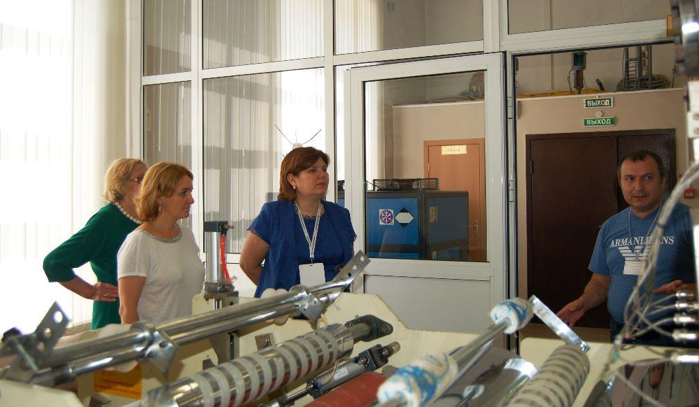 И. А. Черноскутова с рабочим визитом посетила Новосибирский химико-технологический колледж им. Д. И. Менделеева