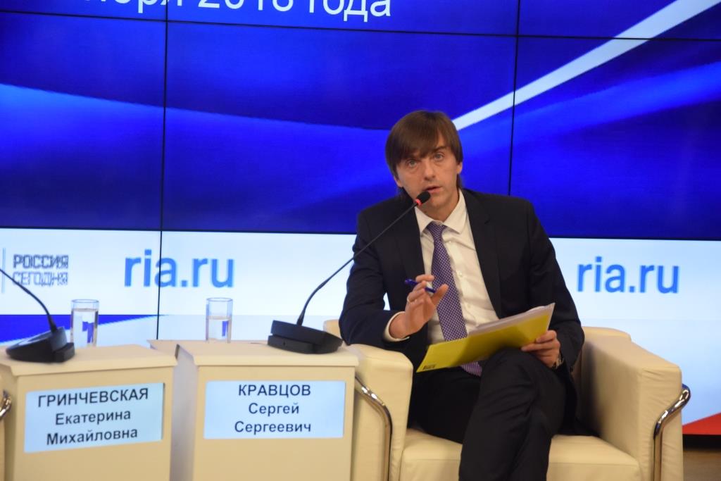 Сергей Кравцов: Обязательная сдача ЕГЭ для поступления в вузы выпускниками СПО не планируется.