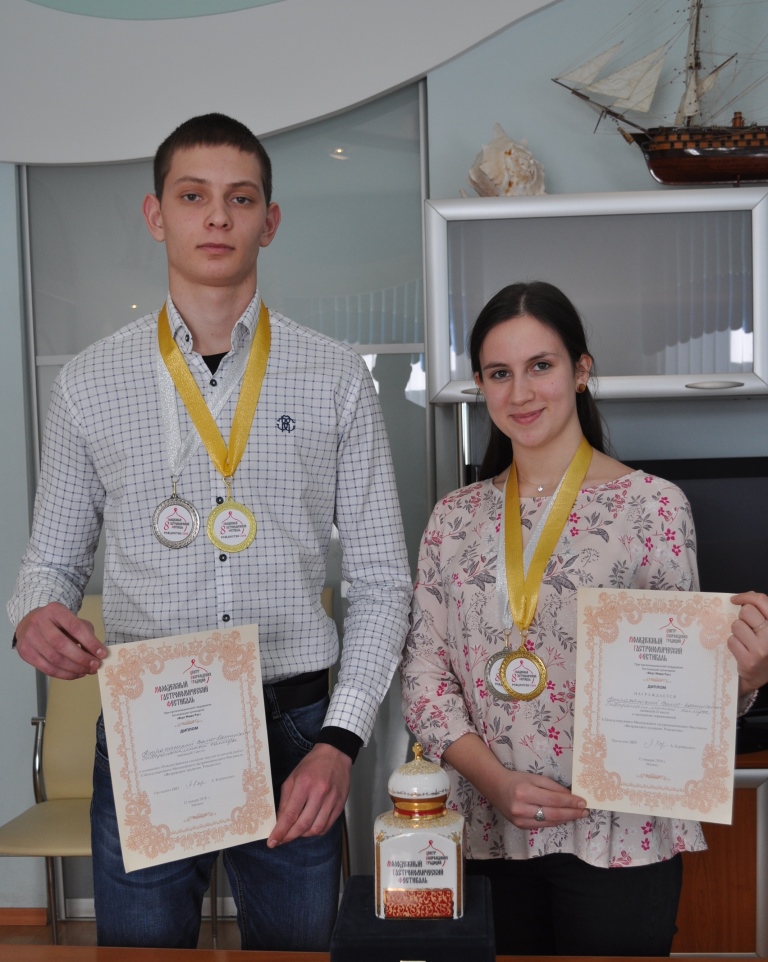 Студенты Волго-Каспийского морского рыбопромышленного колледжа победили на гастрономическом фестивале в Москве