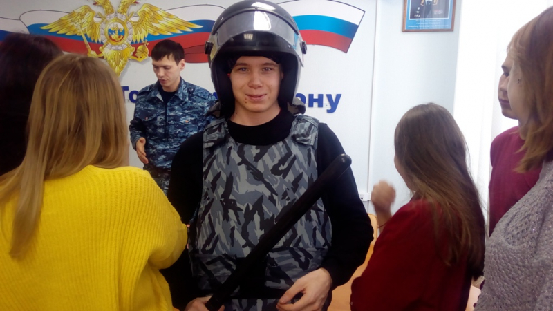 В рамках акции «Студенческий десант» общественники провели экскурсию для студентов Томского аграрного колледжа