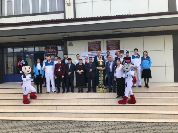 В Чеченской республике состоялась эстафета передачи флага WorldSkills-2019 и WorldSkills Казань-2019