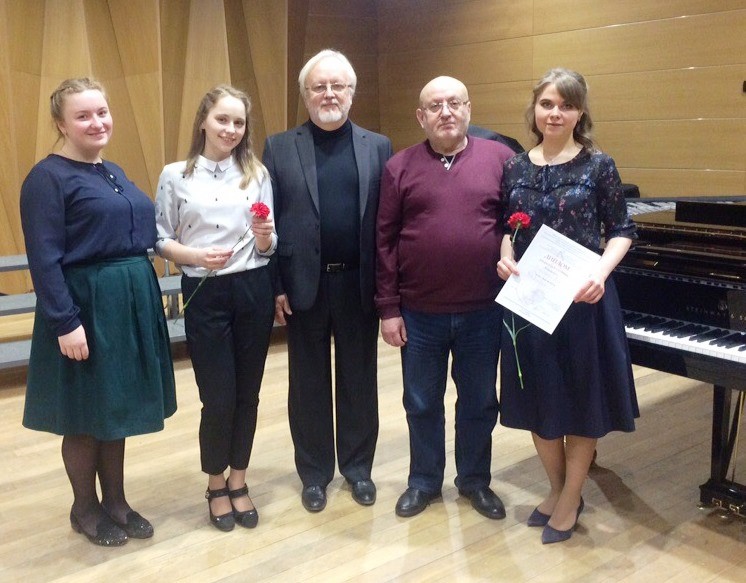 Студентка Мурманского колледжа искусств заняла первое место на смотре-конкурсе в Петрозаводске