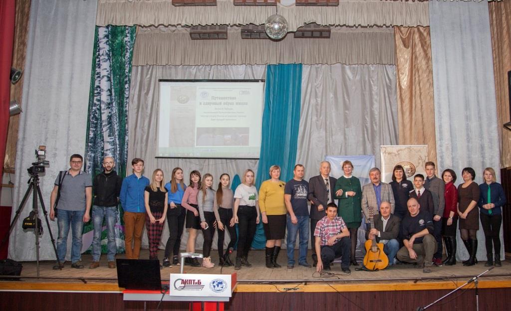 Студенты Алтайского колледжа промышленных технологий и бизнеса участвуют в реализации проекта «Откроем край заново. Вместе!»