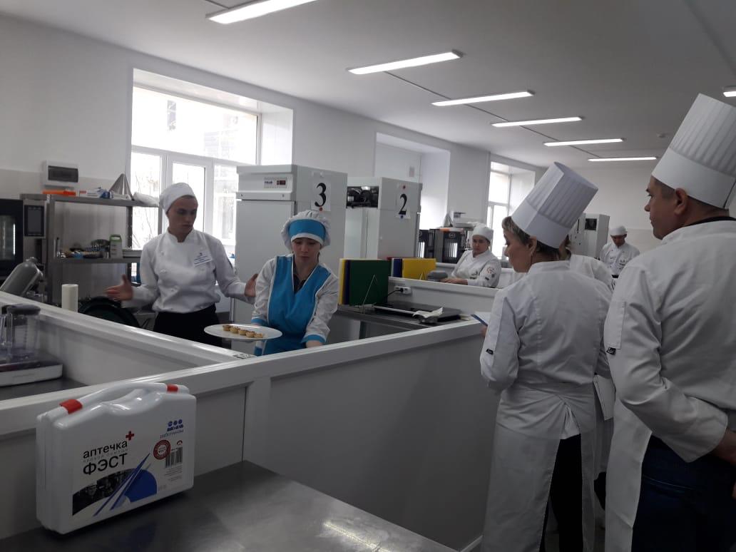 Ненецкие повара сдают экзамен по стандартам WorldSkills Russia