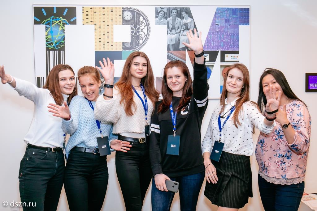 Названы самые популярные профессии у московских подростков