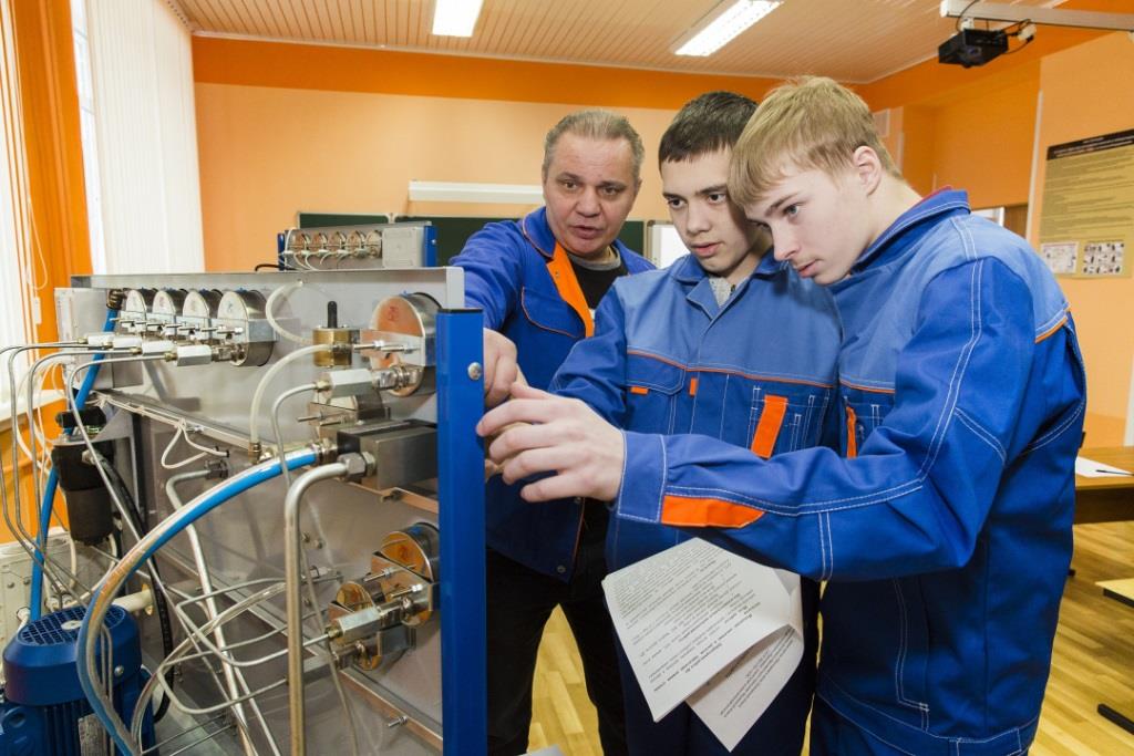 В Мурманской области внедряются новые образовательные программы СПО