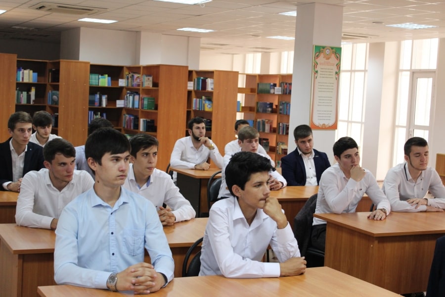 Студенты Чеченского государственного колледжа приняли участие в акции «Знай правду - живи трезво»