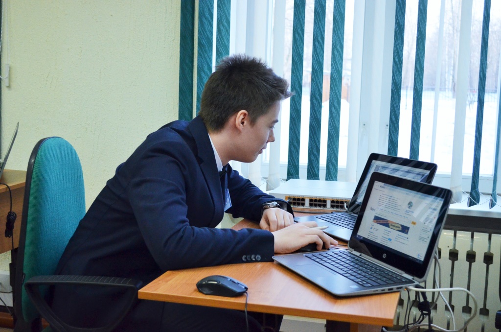 В Сыктывкарском целлюлозно-бумажном техникуме открыли современные компьютерные классы