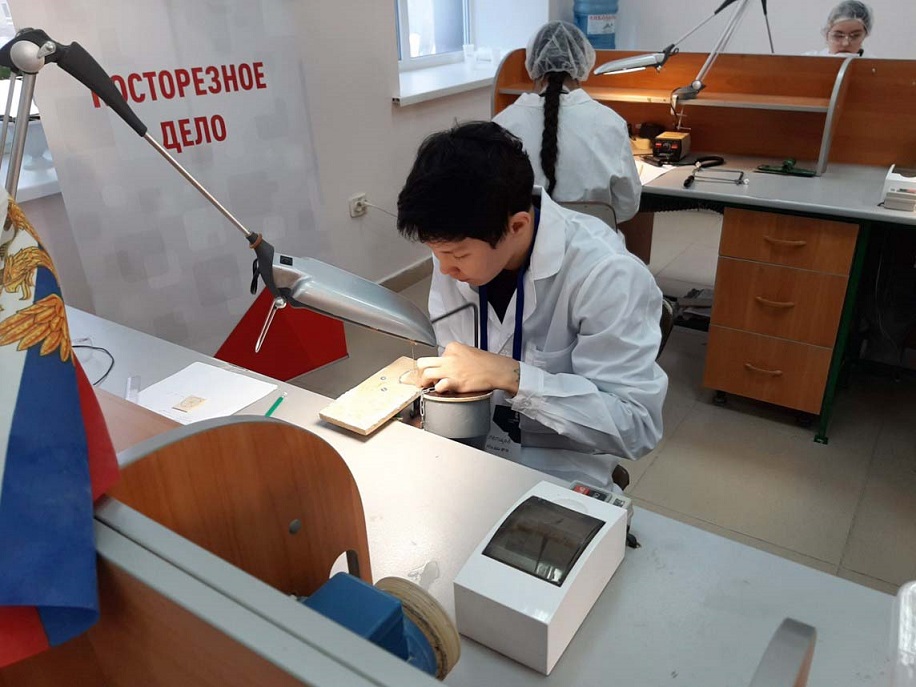 Посоревноваться в искусстве резьбы по кости Тюменской области предложил Якутский колледж технологии и дизайна