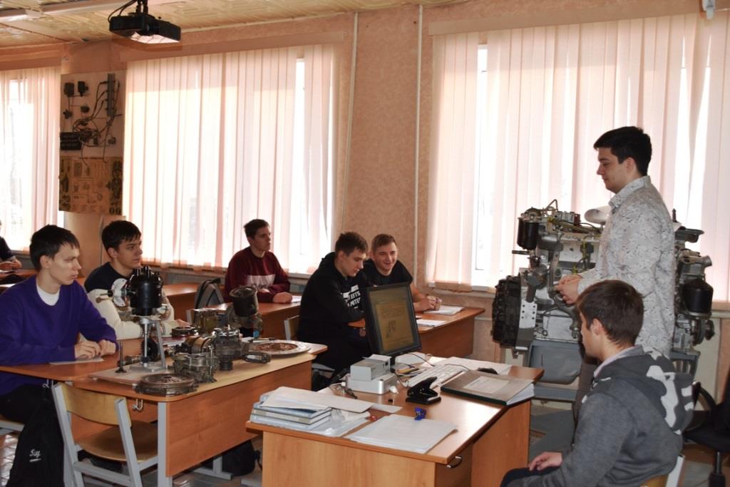 В Михайловском техникуме в Татьянин день  студенты взяли управление техникумом в свои руки