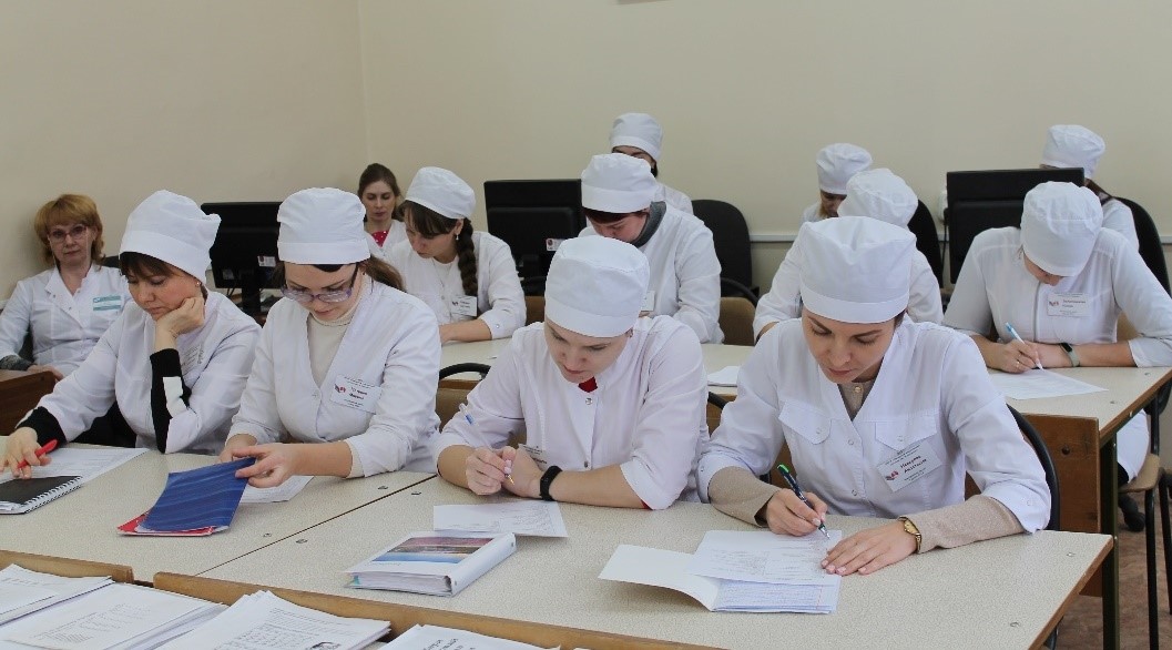Самарский медколледж готовит достойную смену медицинских кадров