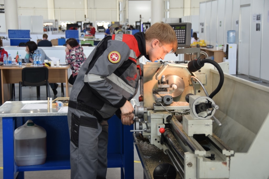 В Татарстане для обучения студентов колледжей создадут 29 мастерских с высокотехнологичным оборудованием