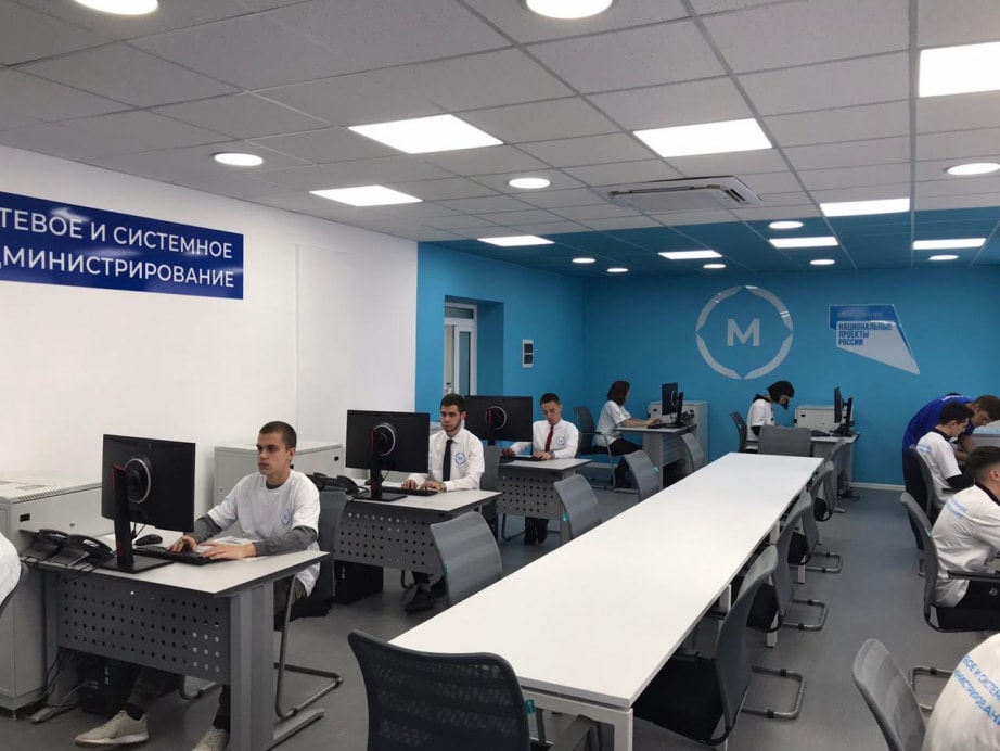 Современные мастерские открылись в Комсомольском-на-Амуре колледже технологий и сервиса