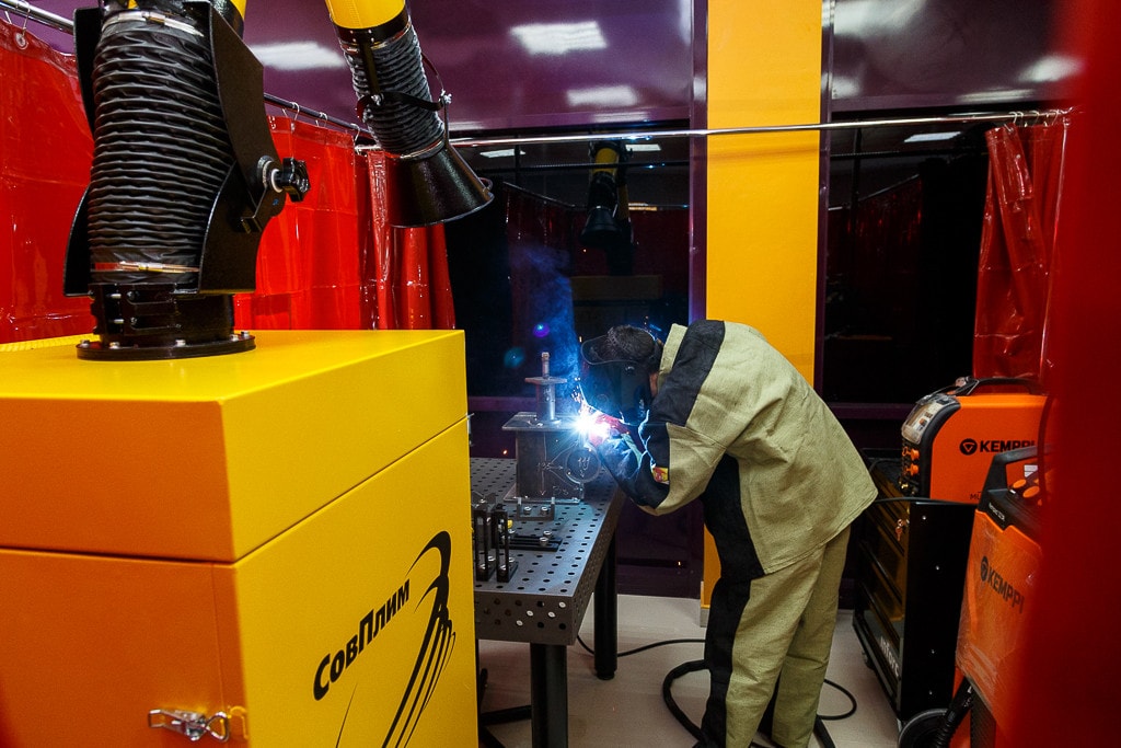В Сыктывкаре открыли современные мастерские для обучения промышленным и инженерным технологиям