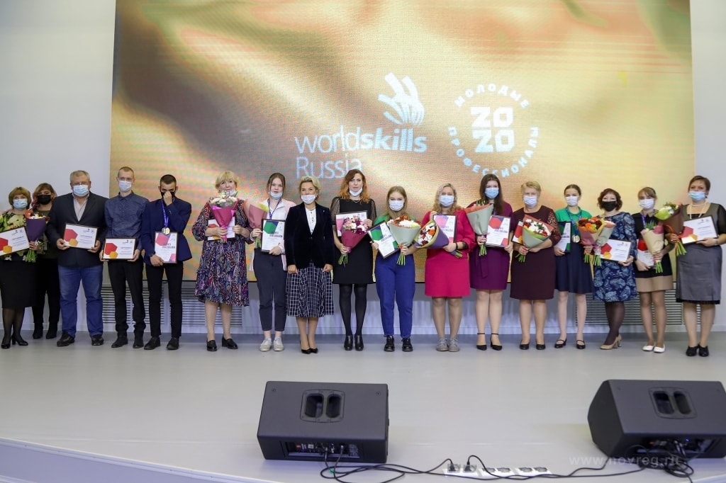 Андрей Никитин вручил награды победителям финала чемпионата Worldskills Russia