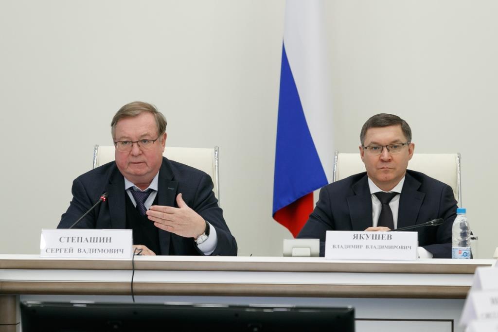 На заседании Общественного Совета при Минстрое России обсудили актуальность независимой оценки квалификаций для ЖКХ