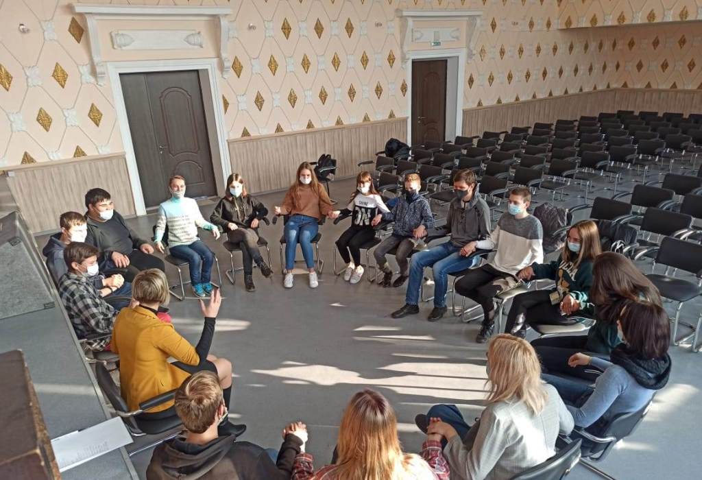 Волгоградские волонтеры "Абилимпикс" тренируются на будущих площадках чемпионата