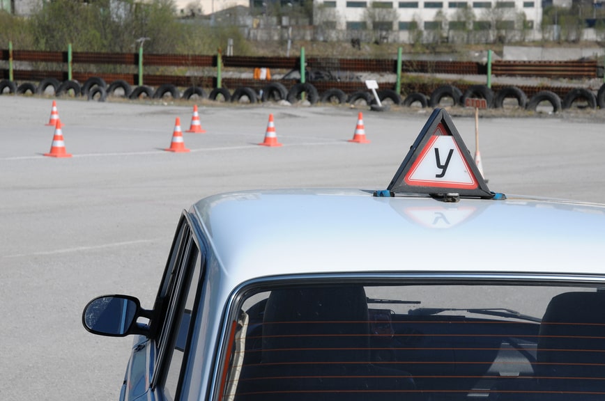 Минпросвещения России утвердит новые примерные программы профессиональной подготовки водителей разных категорий