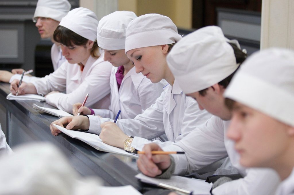 В медколледжи Пермского края впервые придут учиться студенты-целевики