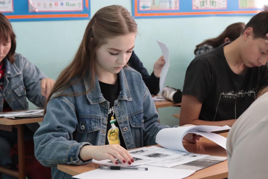 Всероссийские проверочные работы для студентов СПО проведут около четырех тысяч колледжей и техникумов