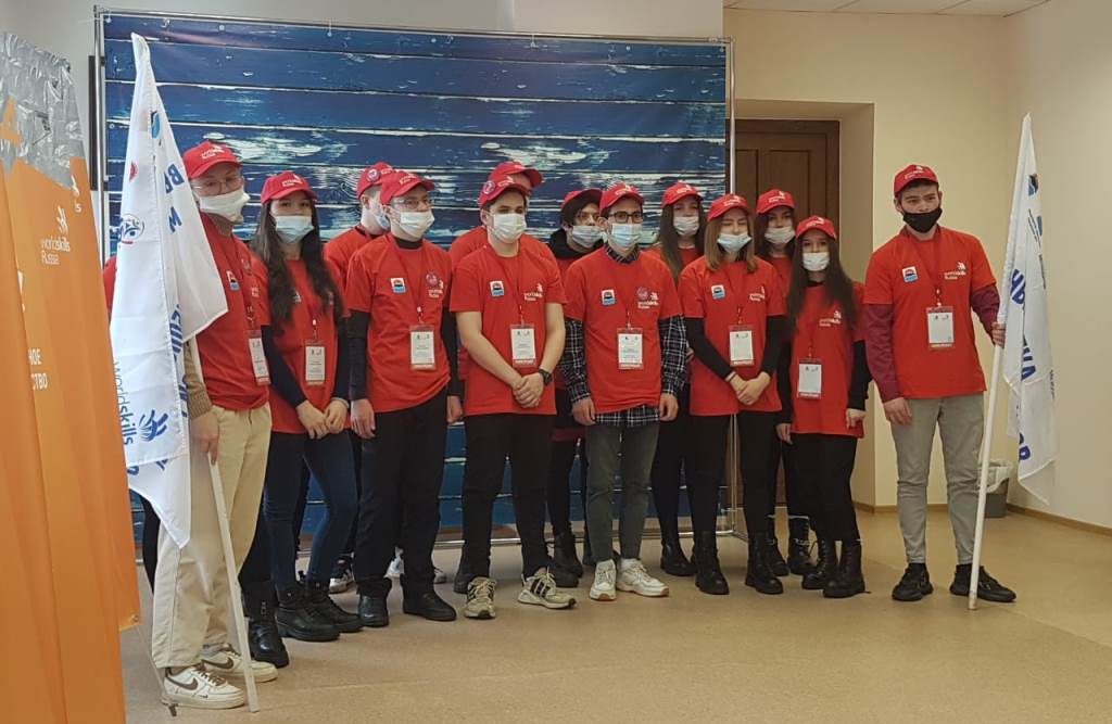 Участники чемпионата «Молодые профессионалы» на Камчатке соревнуются по рыбохозяйственным компетенциям