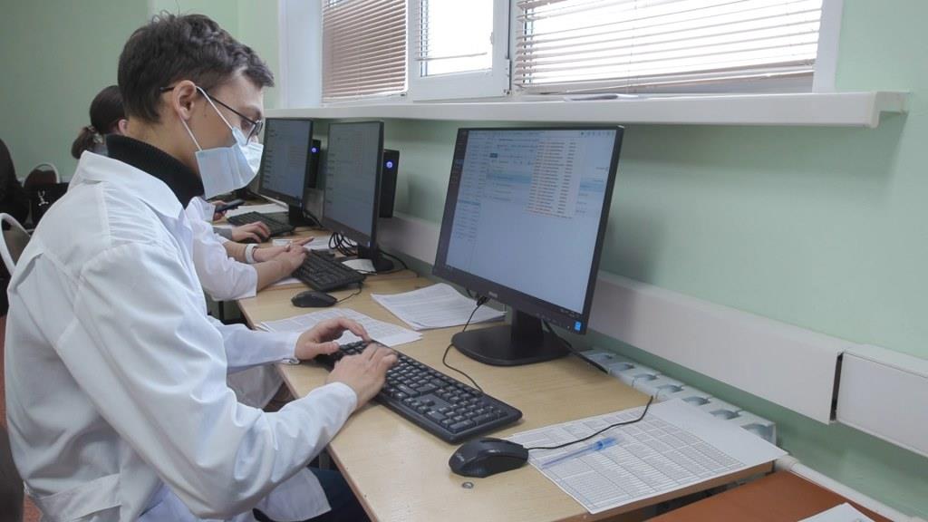 Студенты-медики оказывают помощь 18 лечебным учреждениям Камчатки