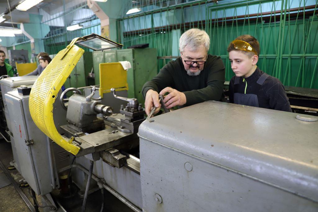 «Единая Россия» предложила создать учебно-производственные мастерские при колледжах