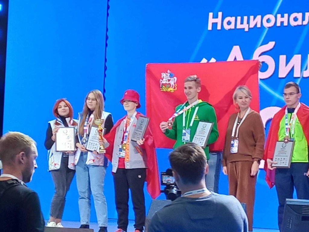 Оренбуржцы завоевали 25 медалей национального чемпионата профмастерства «Абилимпикс» в Москве