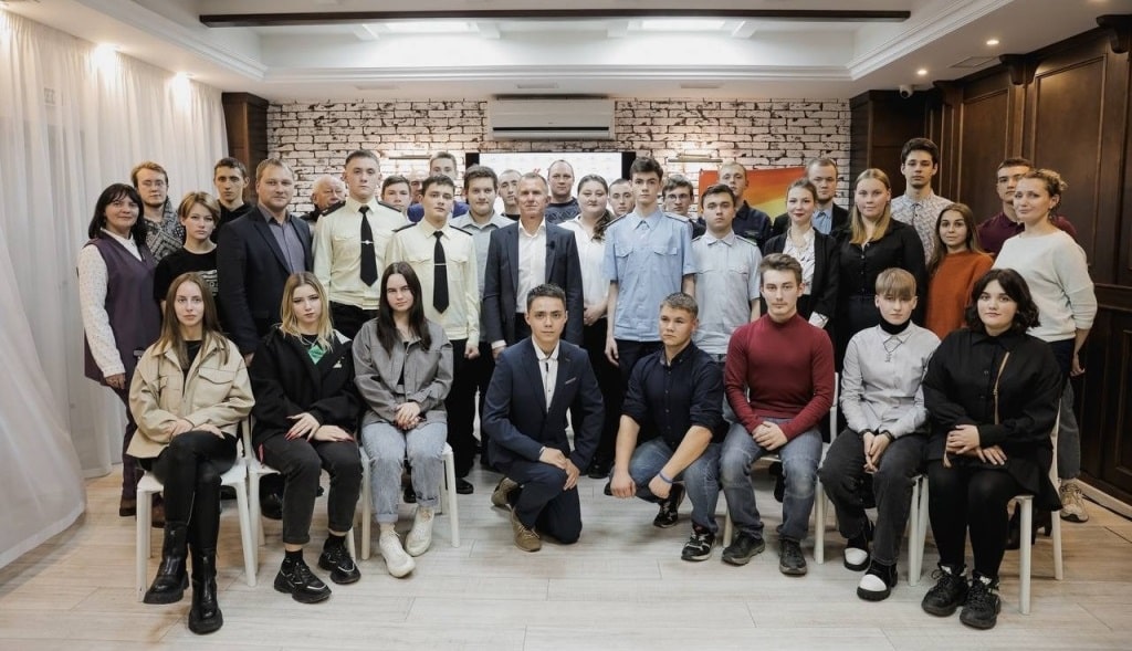 Студенты томского профтеха пообщались с героем