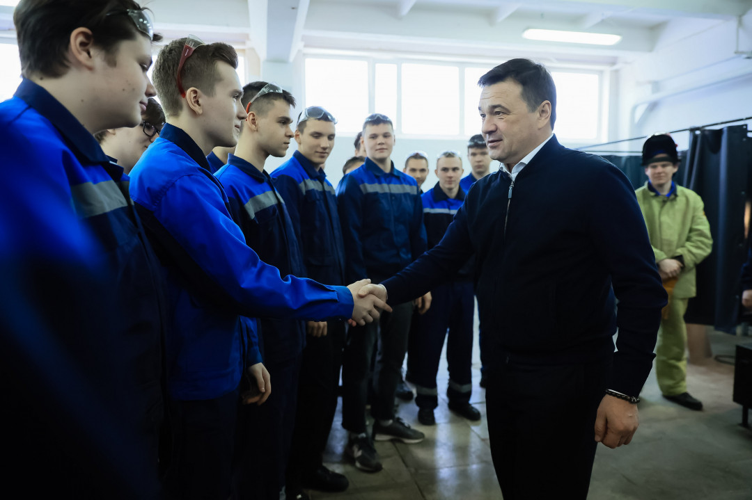 Губернатор Подмосковья поддержал изготовления печек для СВО студетами Павлово-Посадского техникума