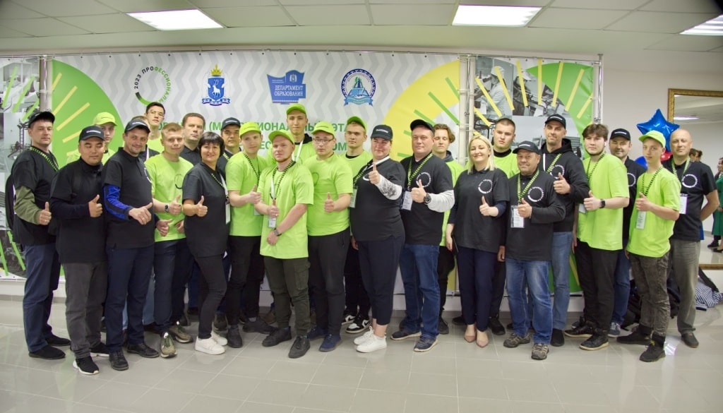 Соревнования отборочного (межрегионального) этапа чемпионата по профмастерству «Профессионалы» начались в ЯНАО и Новосибирской области