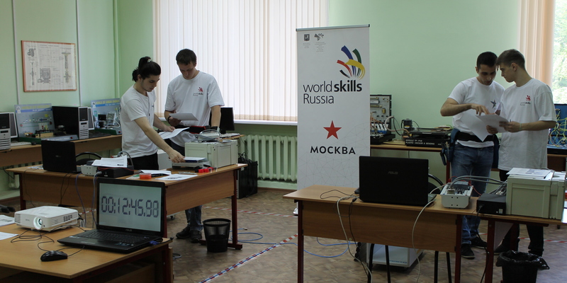 Экзамен по стандартам WorldSkills сдают более 1,6 тыс студентов Москвы