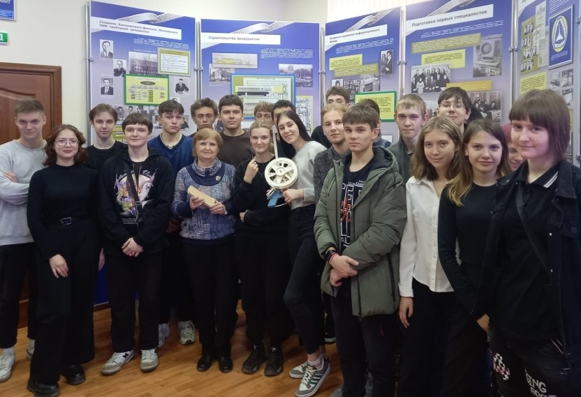 Более 2000 учащихся побывали на предприятиях «Росэлектроники» в ходе «Недели без турникетов»