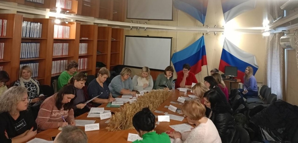 В Луганске состоялся круглый стол, посвящённый Международному дню инвалидов