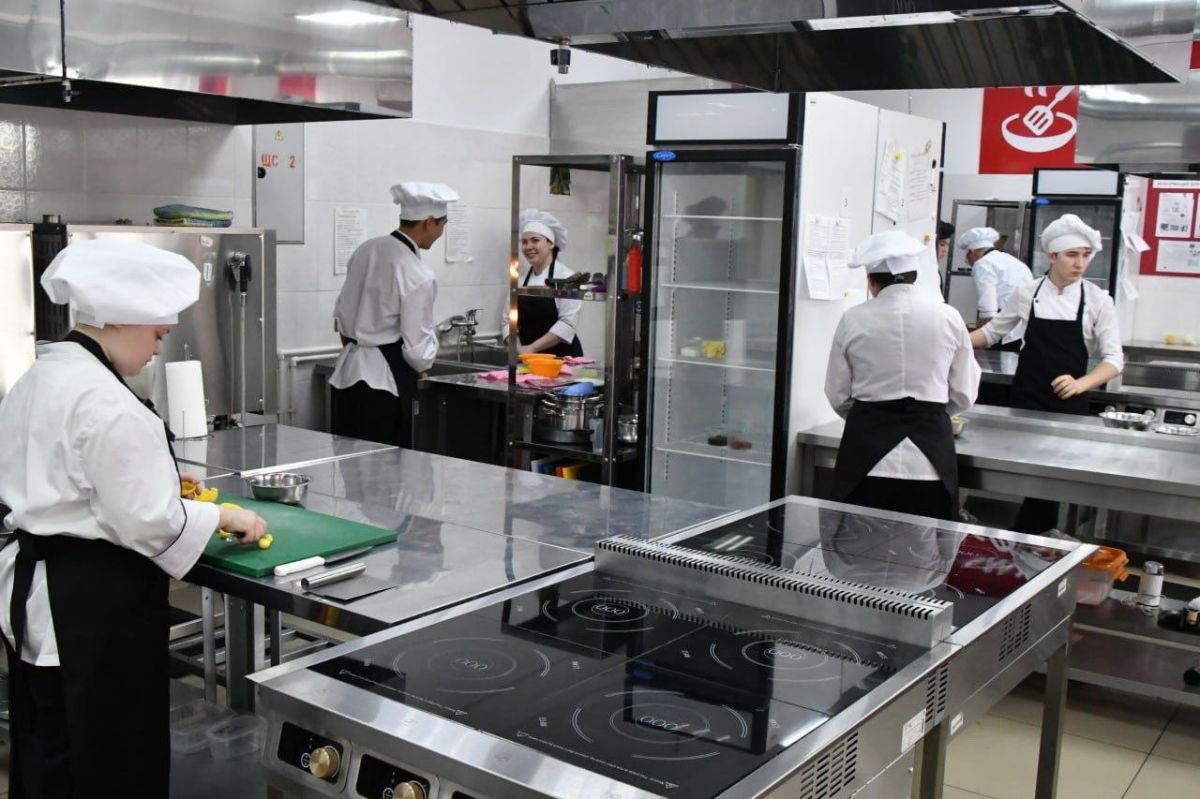 Компетенция «Повар хакасской национальной кухни» будет впервые представлена на национальном чемпионате «Абилимпикс» в Москве