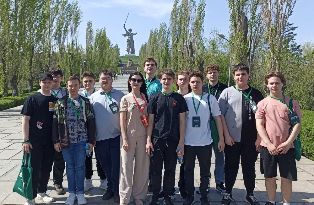 Студенты Нижегородского автомеханического техникума провели открытый урок по итогам образовательной поездки в Волгоград