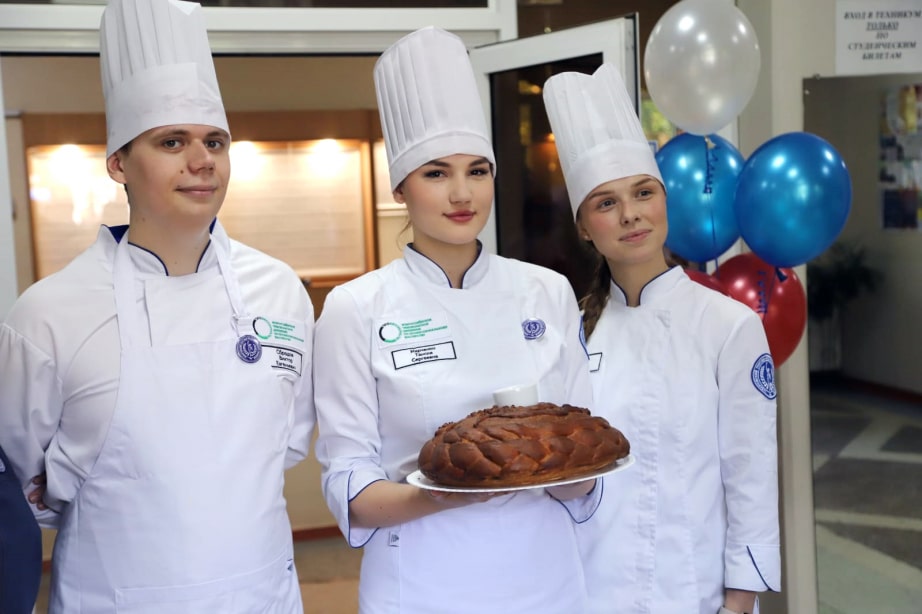 В Хабаровске будущие повара и кондитеры будут осваивать профессии в современных мастерских