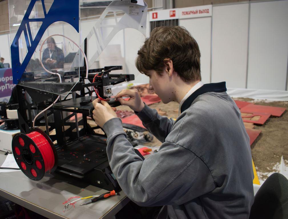 Большой фестиваль профессий посетили более двух тысяч школьников Красноярского края