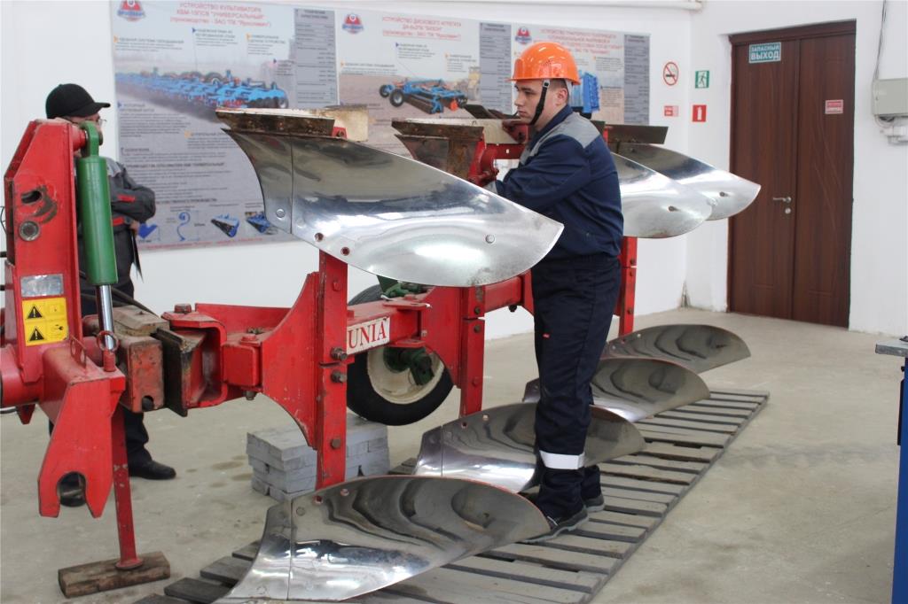 Минсельхоз профинансирует модернизацию учебной базы аграрных колледжей