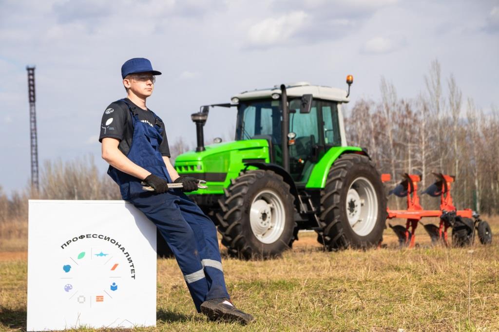 Дмитрий Чернышенко и Сергей Кравцов прокомментировали итоги года празднования 85-летия системы СПО