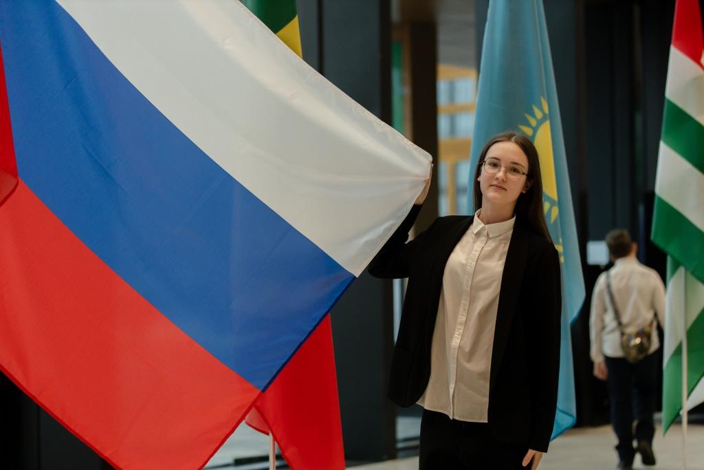 Кликните для увеличения изображения Волонтеры проведут патриотический флешмоб в честь чемпионата «Профессионалы»