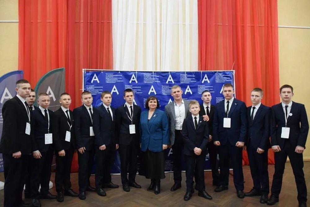 В Кировской области стартовал региональный этап национального чемпионата «Абилимпикс»