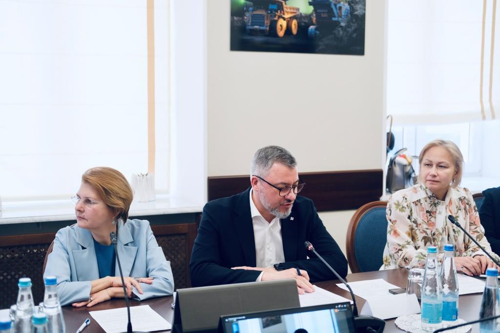 Алексей Вовченко принял участие в заседании СПК в области управления персоналом