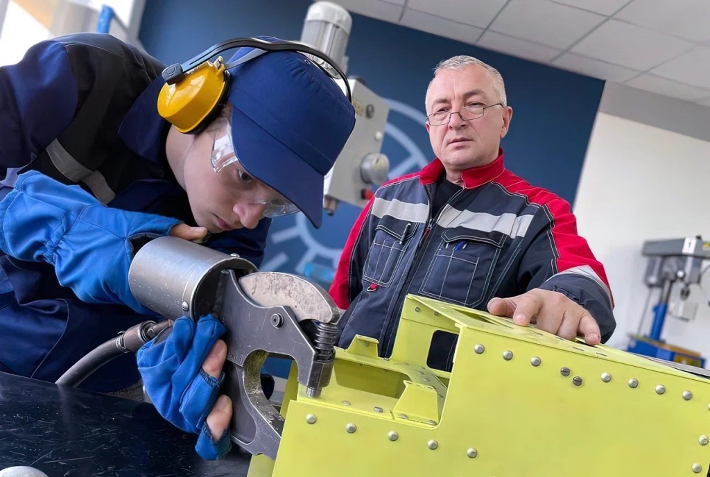 Дмитрий Чернышенко: В 2026 году в России будет открыто 95 кластеров «Профессионалитета»